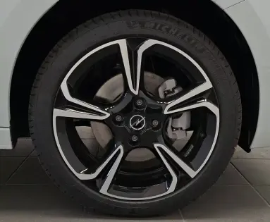 Photo 86 Opel Corsa  1.2 Turbo 100 ch BVA8