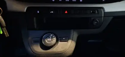 Photo 24 Peugeot Expert  FGN TOLE STANDARD BLUEHDI 180 S&S EAT8