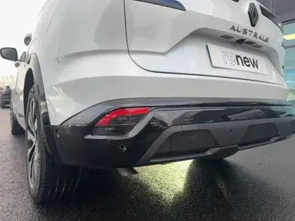 Photo 17 Renault Austral  E-Tech hybrid 200