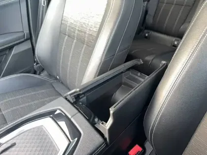 Photo 57 Renault Austral  E-Tech hybrid 200