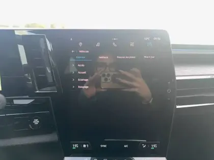 Photo 50 Renault Austral  E-Tech hybrid 200