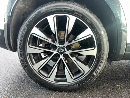 Photo 13 Renault Austral  E-Tech hybrid 200