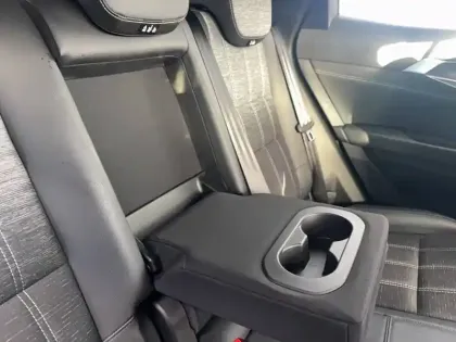 Photo 31 Renault Austral  E-Tech hybrid 200