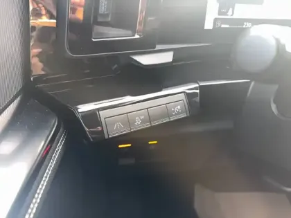 Photo 38 Renault Austral  E-Tech hybrid 200