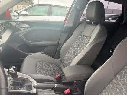 Photo 39 Audi A1  Sportback 25 TFSI 95 ch S tronic 7