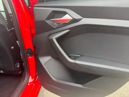 Photo 26 Audi A1  Sportback 25 TFSI 95 ch S tronic 7