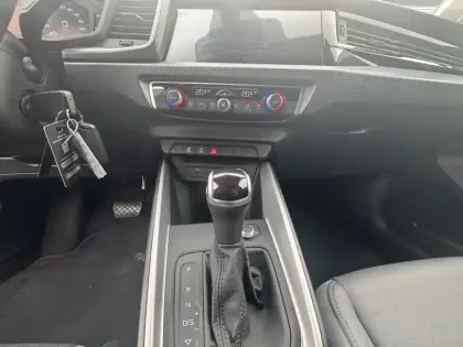 Photo 11 Audi A1  Sportback 25 TFSI 95 ch S tronic 7