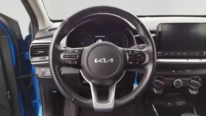 Photo 15 Kia Stonic  1.0 T-GDi 100 ch DCT7