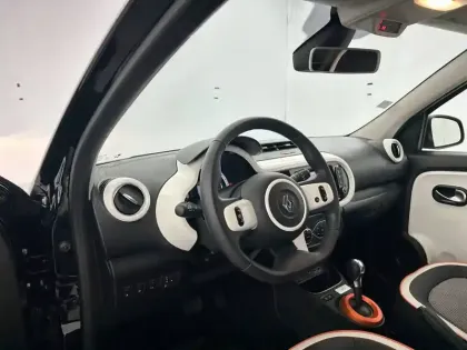 Photo 9 Renault Twingo  III Achat Intégral - 21