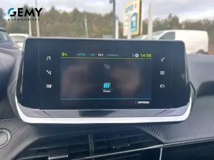 Photo 27 Peugeot 208  Electrique 50 kWh 136ch