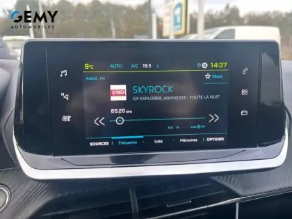 Photo 24 Peugeot 208  Electrique 50 kWh 136ch