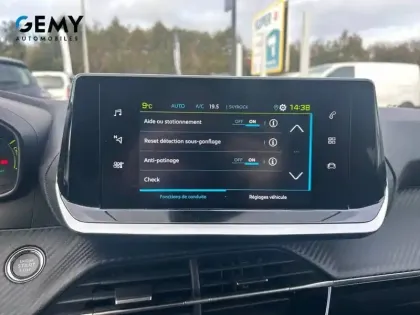 Photo 28 Peugeot 208  Electrique 50 kWh 136ch