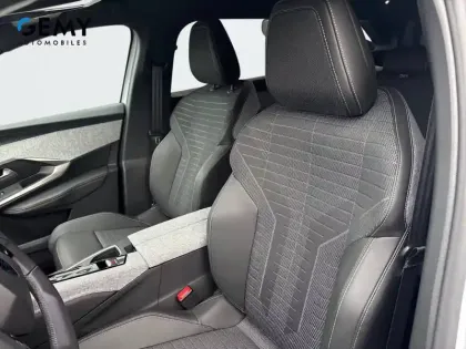 Photo 8 Peugeot 5008  Electrique 210 ch 73 kWh