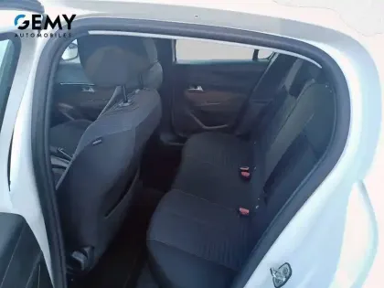 Photo 47 Peugeot 208  PureTech 75 S&S BVM5