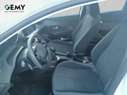 Photo 46 Peugeot 208  PureTech 75 S&S BVM5