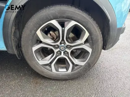 Photo 10 Renault Captur  E-Tech Plug-in 160