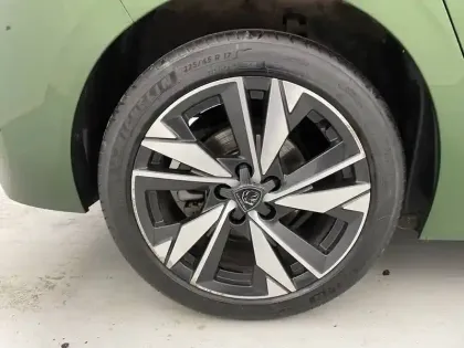 Photo 18 Peugeot 308  PureTech 130ch S&S BVM6