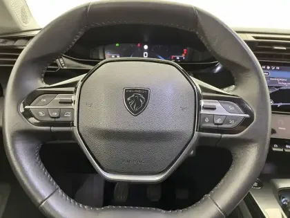 Photo 22 Peugeot 308  PureTech 130ch S&S BVM6