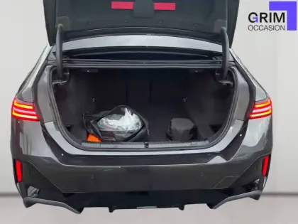 Photo 6 BMW Serie 5 530e PHEV 299 ch BVA8