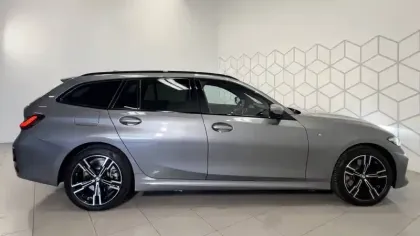 Photo 112 BMW Serie 3 Touring 330e 292 ch BVA8