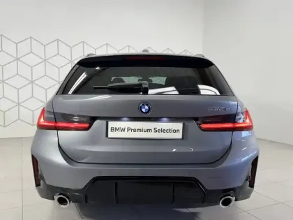 Photo 110 BMW Serie 3 Touring 330e 292 ch BVA8