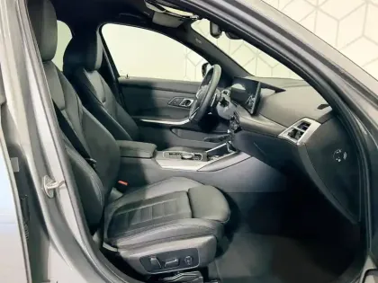 Photo 93 BMW Serie 3 Touring 330e 292 ch BVA8