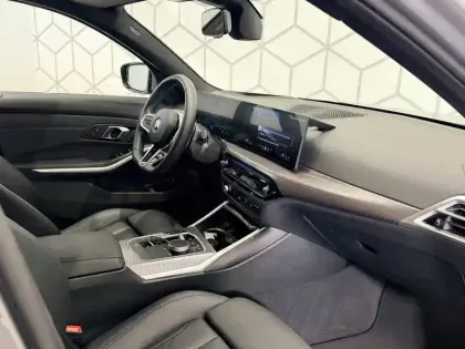 Photo 146 BMW Serie 3 Touring 330e 292 ch BVA8