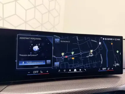 Photo 98 BMW Serie 3 Touring 330e 292 ch BVA8