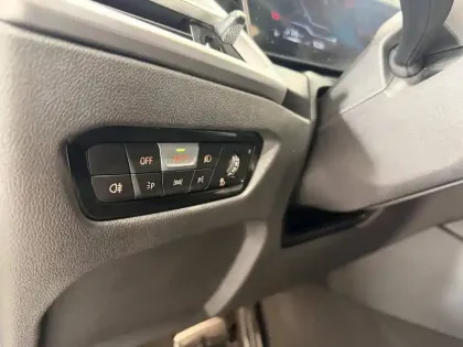 Photo 81 BMW Serie 3 Touring 330e 292 ch BVA8