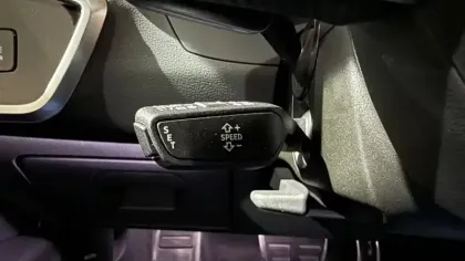 Photo 15 Audi A6  Avant 55 TFSIe 367 ch S tronic 7 Quattro