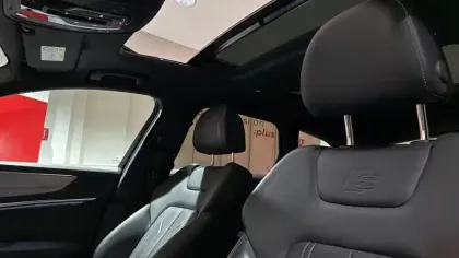 Photo 7 Audi A6  Avant 55 TFSIe 367 ch S tronic 7 Quattro