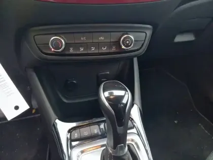 Photo 14 Opel Crossland  1.2 Turbo 130 ch BVA6