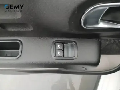 Photo 69 Citroën C3  SOCIETE BLUEHDI 100 S&S BVM6