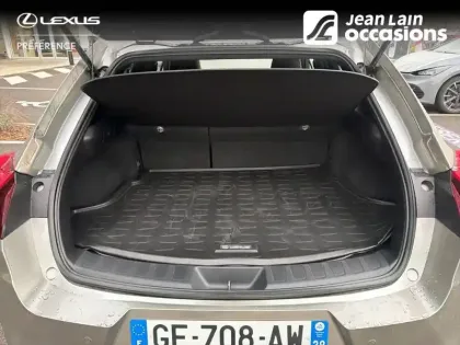 Photo 9 Lexus UX  250h 2WD