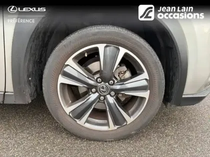 Photo 8 Lexus UX  250h 2WD