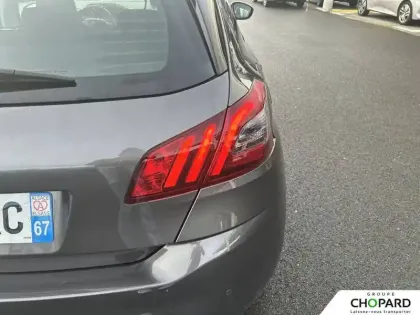 Photo 22 Peugeot 308  PureTech 130ch S&S BVM6