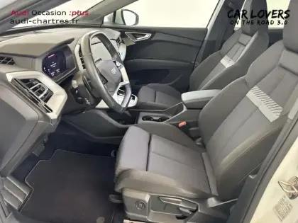 Photo 10 Audi Q4  e-tron 40 204 ch 82 kW