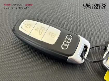 Photo 29 Audi Q4  e-tron 40 204 ch 82 kW