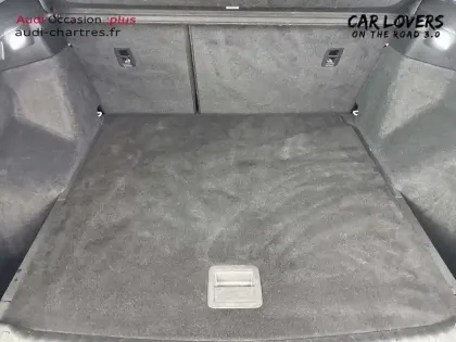 Photo 15 Audi Q4  e-tron 40 204 ch 82 kW