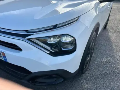 Photo 13 Citroën C4  PureTech 130 S&S BVM6 Feel Pack