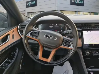 Photo 11 Jeep Grand Cherokee Gén. V Ph1 Summit Reserve 5