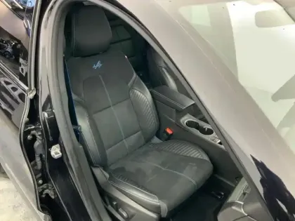 Photo 8 Renault Arkana  E-Tech 145 - 23 esprit Alpine