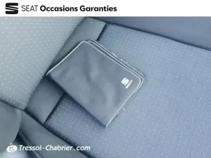 Photo 15 Seat Ibiza  1.0 MPI 80 ch S/S BVM5 Copa