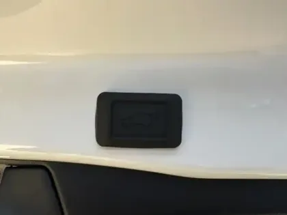 Photo 11 Toyota Rav4 Hybride PHEV AWD Design Business PHV 306CH DESI