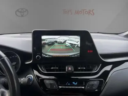 Photo 15 Toyota C-HR 1.8 Hybride 122 Edition