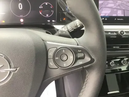 Photo 19 Opel Grandland 1.5 Diesel 130 ch BVA8 GS