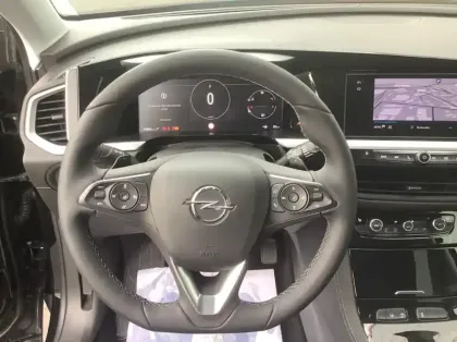 Photo 17 Opel Grandland 1.5 Diesel 130 ch BVA8 GS