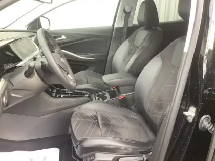 Photo 10 Opel Grandland 1.5 Diesel 130 ch BVA8 GS