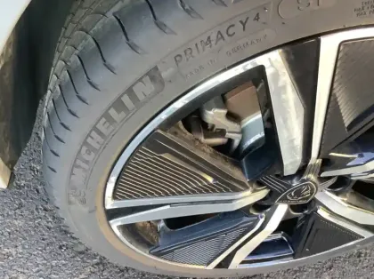 Photo 29 Peugeot 308 BlueHDi 130ch S&S EAT8 GT