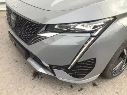 Photo 25 Peugeot 308 BlueHDi 130ch S&S EAT8 GT